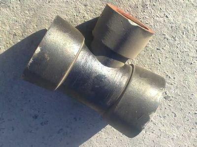 老房子西固铸铁管下水漏水怎么处理